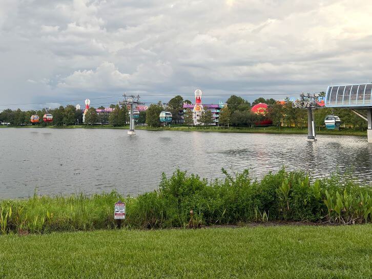 skyliner over hourglass lake art of animation