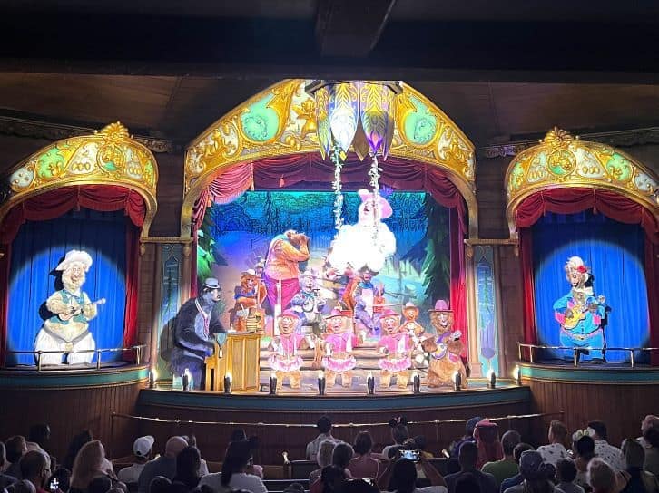 country bear jamboree at magic kingdom