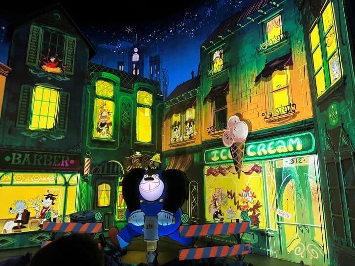 hollywood studios mickey and minnie runaway railway